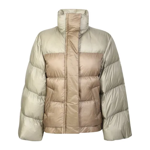 Jackets > Down Jackets - - Sacai - Modalova