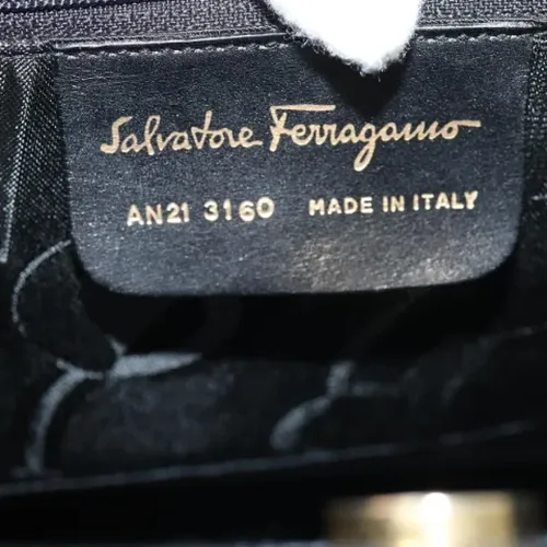 Pre-owned > Pre-owned Bags > Pre-owned Bucket Bags - - Salvatore Ferragamo Pre-owned - Modalova