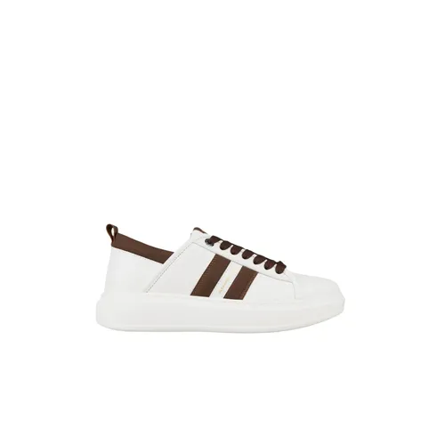 Shoes > Sneakers - - Alexander Smith - Modalova