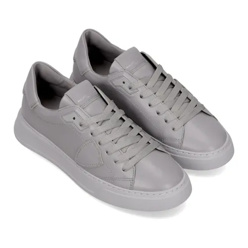 Shoes > Sneakers - - Philippe Model - Modalova