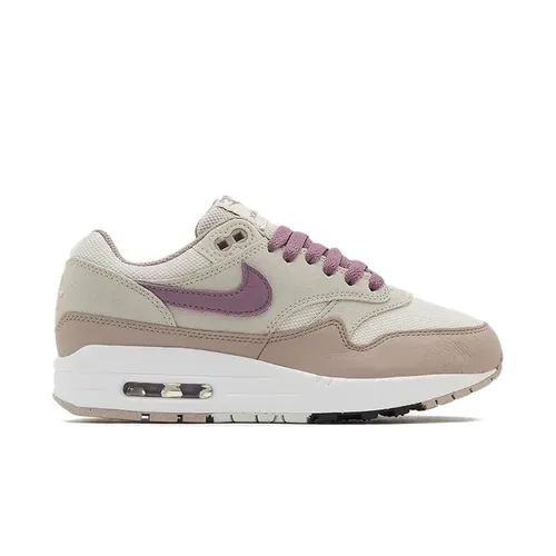 Shoes > Sneakers - - Nike - Modalova