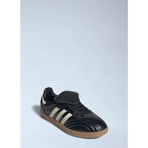 Adidas - Shoes > Sneakers - Black - Adidas - Modalova
