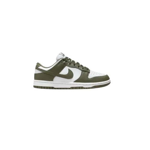 Nike - Shoes > Sneakers - Green - Nike - Modalova