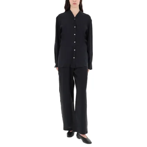 Blouses & Shirts > Shirts - - Studio Nicholson - Modalova