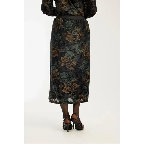Skirts > Midi Skirts - - IN Front - Modalova