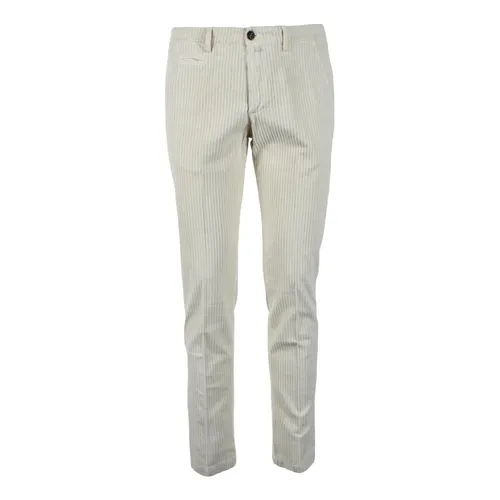 Trousers > Slim-fit Trousers - - Briglia - Modalova