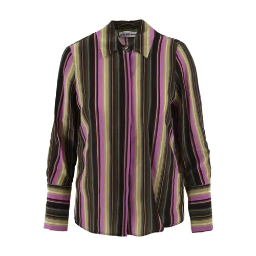 Blouses & Shirts > Shirts - - Attic and Barn - Modalova