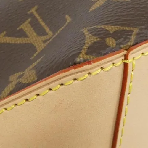 Pre-owned > Pre-owned Bags > Pre-owned Tote Bags - - Louis Vuitton Vintage - Modalova