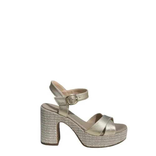 Shoes > Sandals > High Heel Sandals - - Nerogiardini - Modalova
