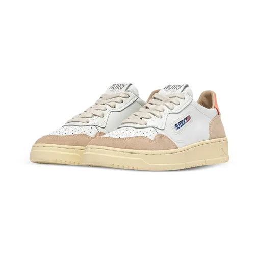 Shoes > Sneakers - - Autry - Modalova