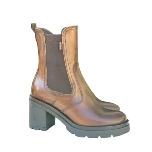 Shoes > Boots > Heeled Boots - - Nerogiardini - Modalova