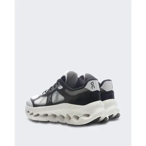 Shoes > Sneakers - - On Running - Modalova