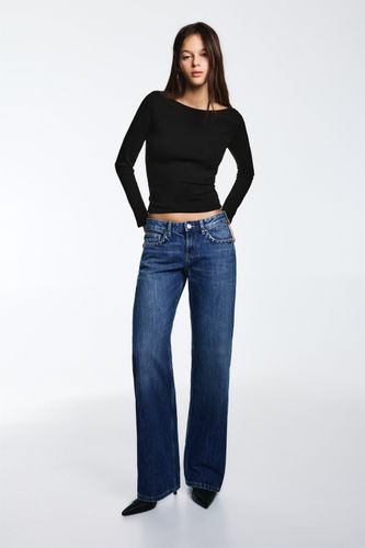 F0/ccdd489887af/6cda3c682787/03230322800-A3M/03230322800-A3M.jpg?ts=1765446420633" - Apparel & Accessories > Clothing > Shirts & Tops - Modalova