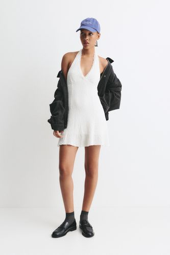 Robe Courte Encolure Américaine Texturée - Pull&Bear - Modalova