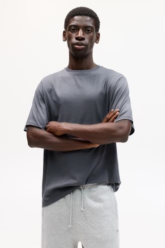 T-Shirt À Manches Courtes Basique En Coton - Pull&Bear - Modalova