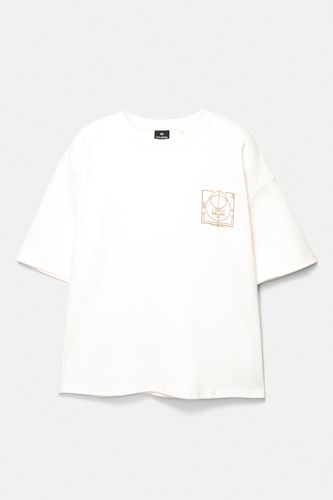 Sweat À Manches Courtes Graphique En Relief - Pull&Bear - Modalova