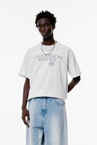 T-Shirt Motif Cloakroom Service - Pull&Bear - Modalova