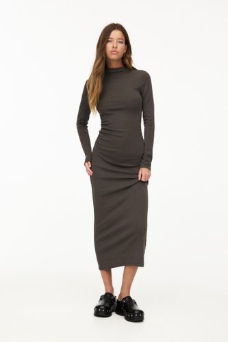 Robe Midi À Manches Longues - Pull&Bear - Modalova