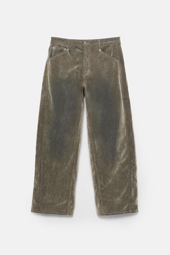 E4b3/07674534802-A3M/07674534802-A3M.jpg?ts=1764156219720" - Apparel & Accessories > Clothing > Pants - Modalova