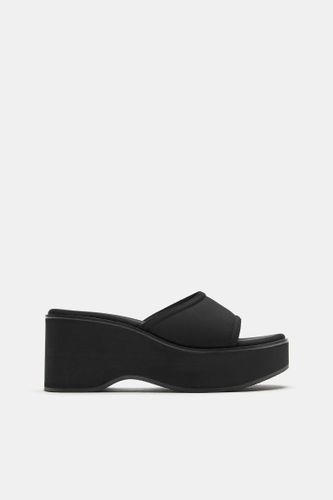 Sandales Compensées À Plateforme - Pull&Bear - Modalova