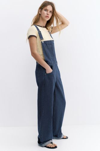 Salopette En Jean Longue À Rayures - Pull&Bear - Modalova