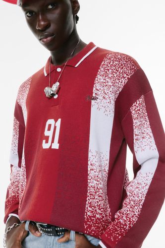 Tps://static.pullandbear.net/assets/public/9a1d/520a/39fa409bbcf7/7b4a178c2e15/07550530609-A2M/07550530609-A2M.jpg?ts=1755507113207" - Apparel & Accessories > Clothing > Shirts & Tops - Modalova