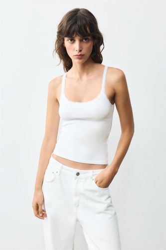 Débardeur En Dentelle - Pull&Bear - Modalova