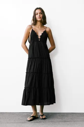 Robe Midi À Bretelles Brodées - Pull&Bear - Modalova