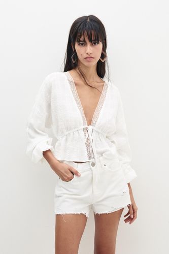 Blouse En Dentelle Avec Nœud - Pull&Bear - Modalova