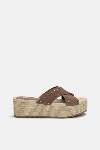 Sandales Compensées Cloutées En Cuir - Pull&Bear - Modalova