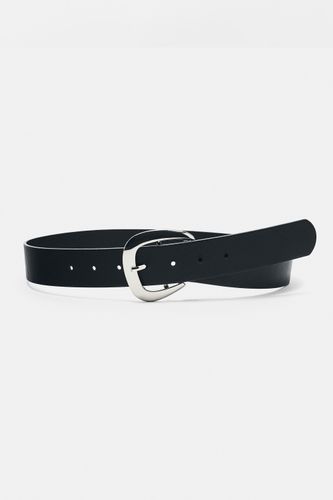 Ceinture À Boucle Métallisée - Pull&Bear - Modalova