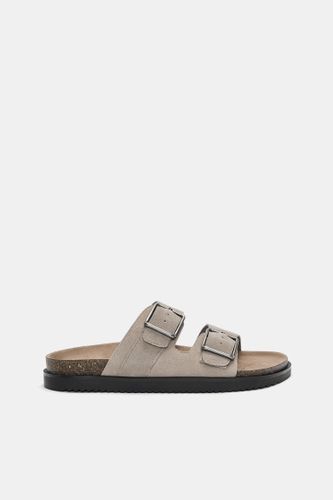 Sandales Plates Boucle Cuir - Pull&Bear - Modalova