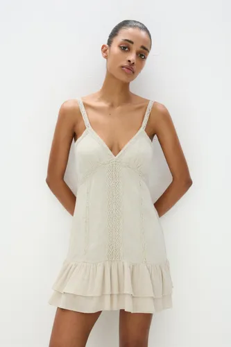Robe Courte À Volants - Pull&Bear - Modalova