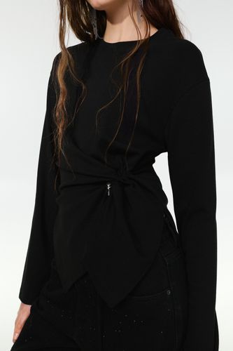 Bac9c85/4ec4f05dbe09/03230308800-A2M/03230308800-A2M.jpg?ts=1762858812225" - Apparel & Accessories > Clothing > Shirts & Tops - Modalova