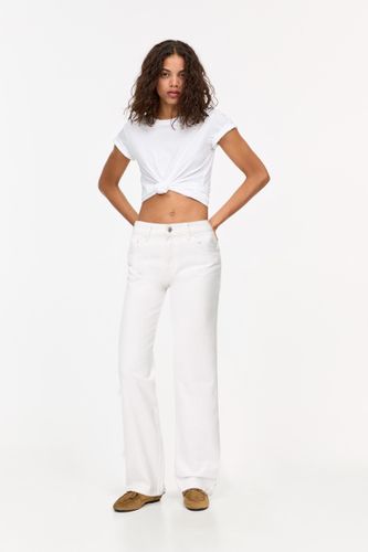 Jean Droit Taille Moyenne - Pull&Bear - Modalova