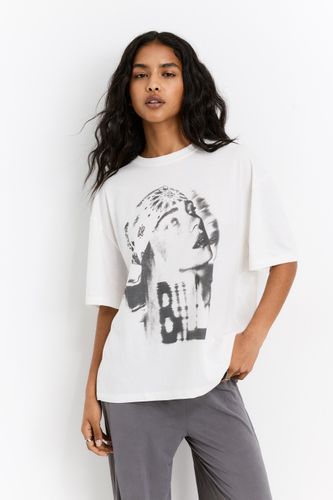 T-Shirt Billie Eilish - Pull&Bear - Modalova