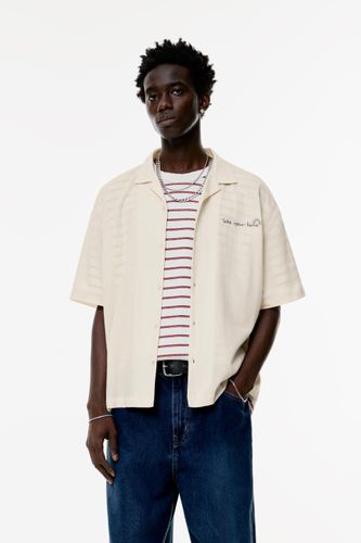 Chemise Manches Courtes Texte - Pull&Bear - Modalova