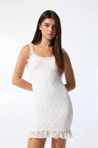 Robe Courte En Dentelle - Pull&Bear - Modalova
