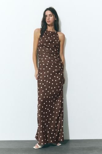 Robe Satinée Drapée À Pois - Pull&Bear - Modalova