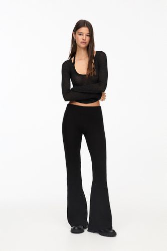 Pantalon Flare Soft Touch - Pull&Bear - Modalova