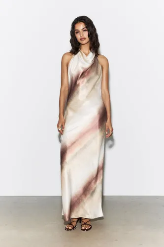Robe Midi Encolure Américaine Satinée - Pull&Bear - Modalova