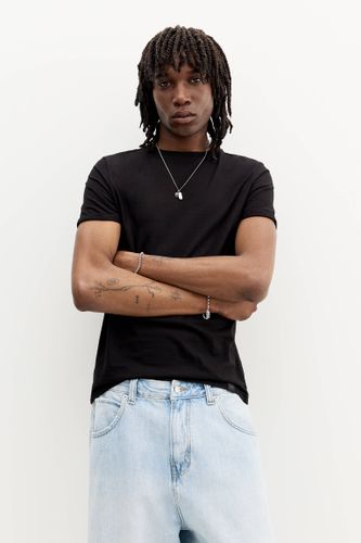 T-Shirt Basic Muscle Fit - Pull&Bear - Modalova