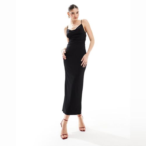 Bershka robe noir deals