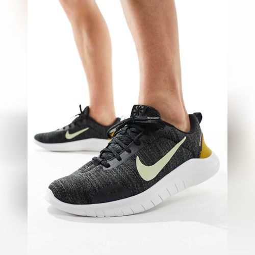 Nike 2018 moda hotsell